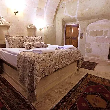 Eliz Cave House